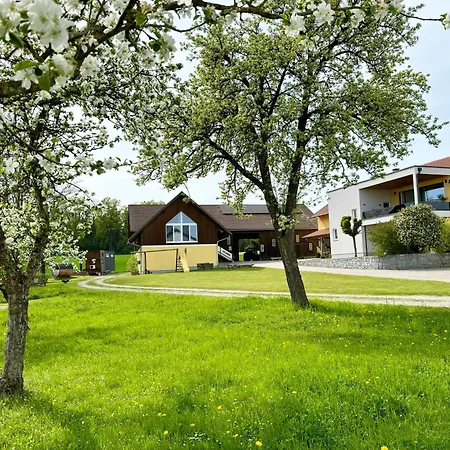 Poetti Apartman Zupfing